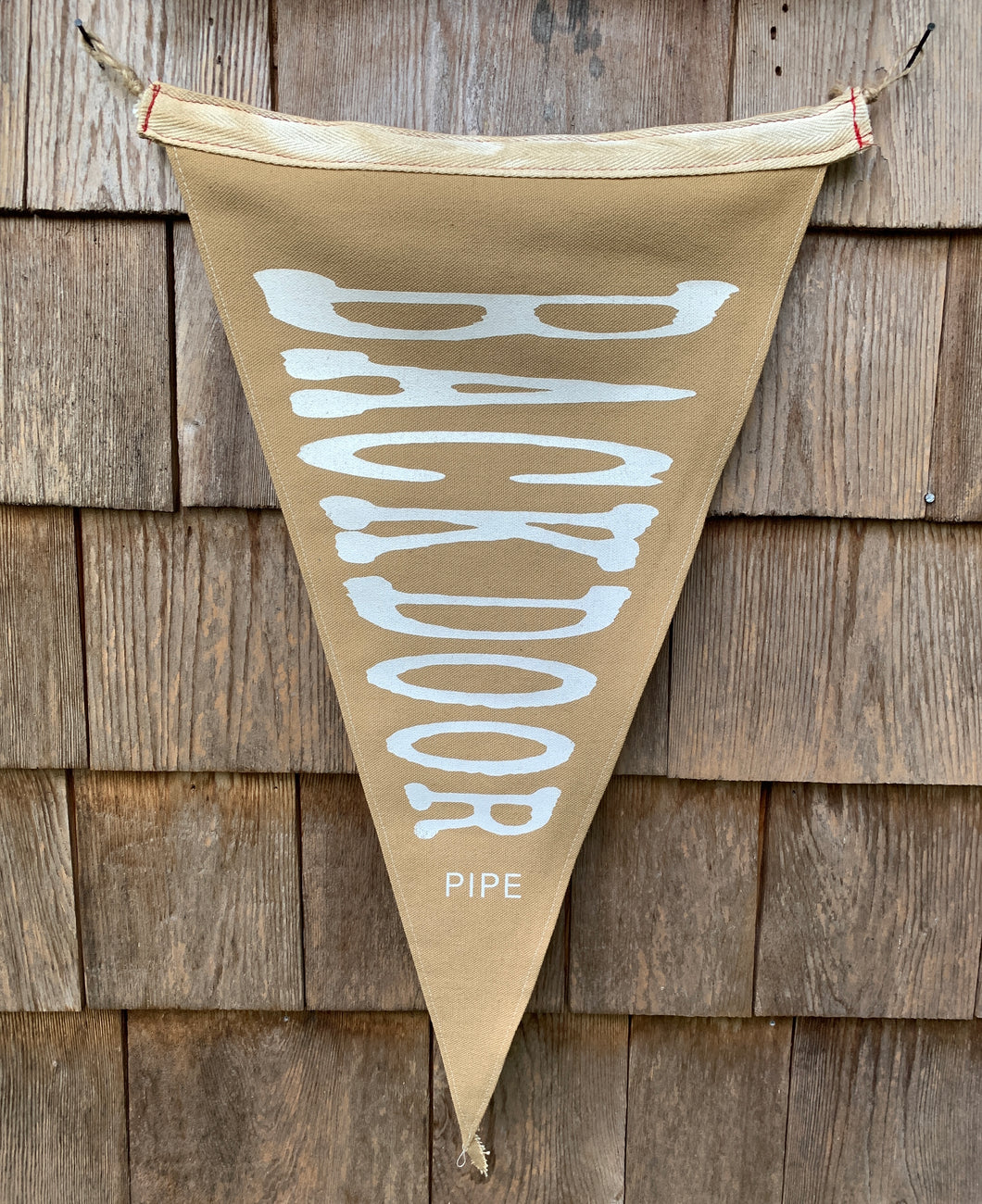 Backdoor Pipeline -  Surf Flag - Pennant - California