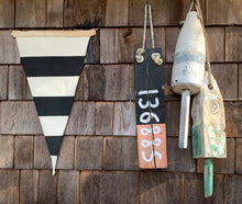 Load image into Gallery viewer, Boardshort "Stripes" - Surf Flag / pennant