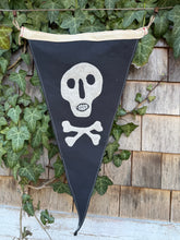 Load image into Gallery viewer, Jolly Rodger Pennant/flag
