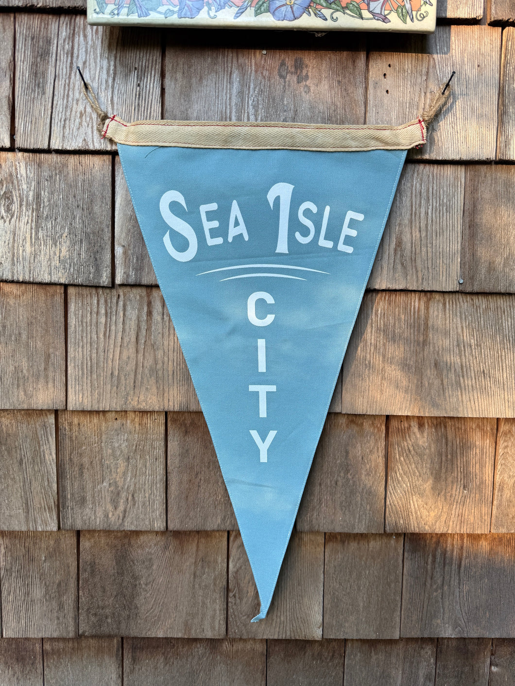 Surf pennant flag - Sea Isle City – Waxed Surf Flags