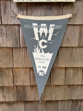 Load image into Gallery viewer, Wildwood Crest, NJ - Surf/Town Flag
