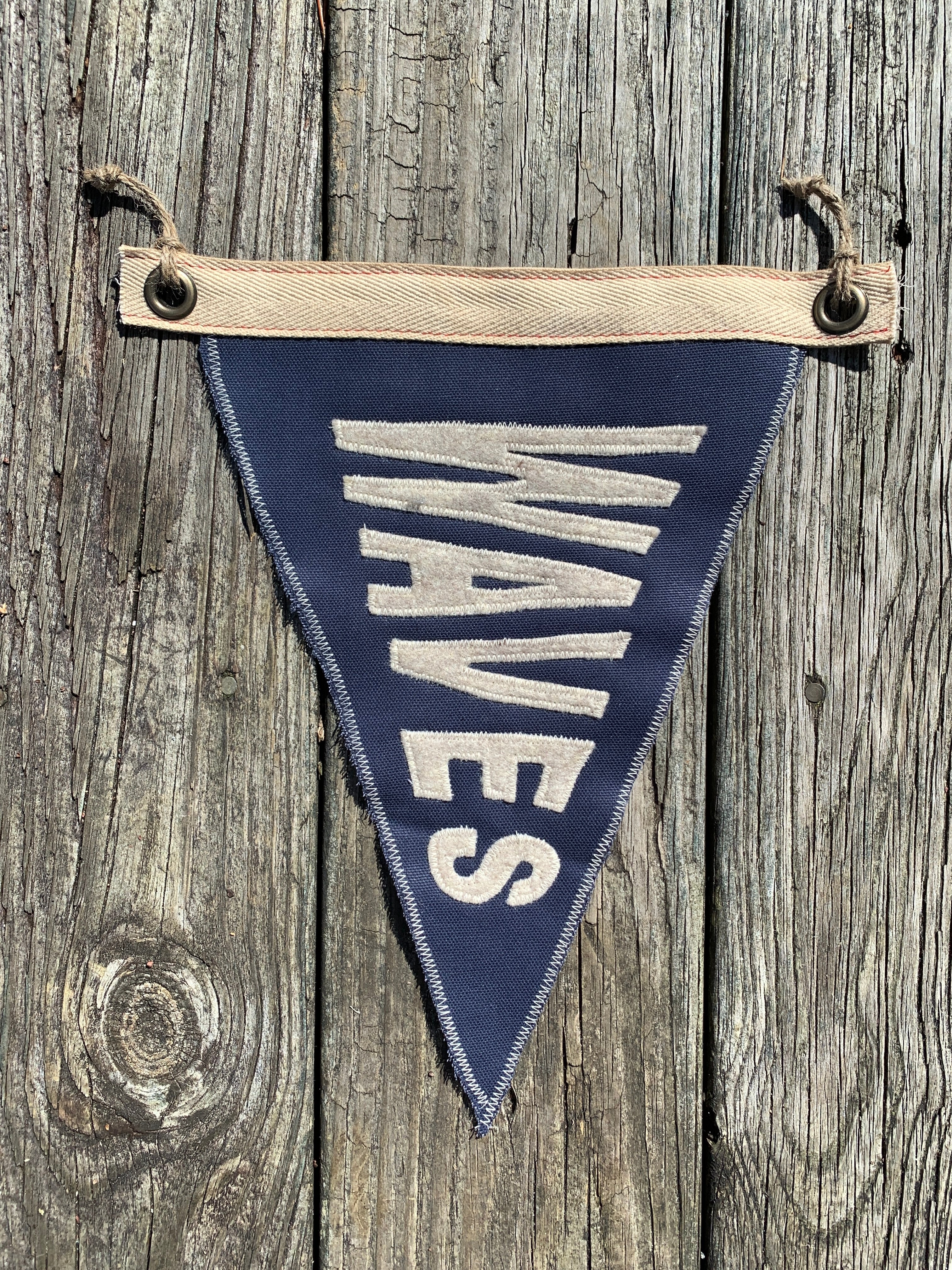 Surfing Flags String Waves - Flag/pennant – Waxed Surf Flags