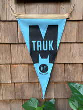 Load image into Gallery viewer, Montauk surf pennant / flag
