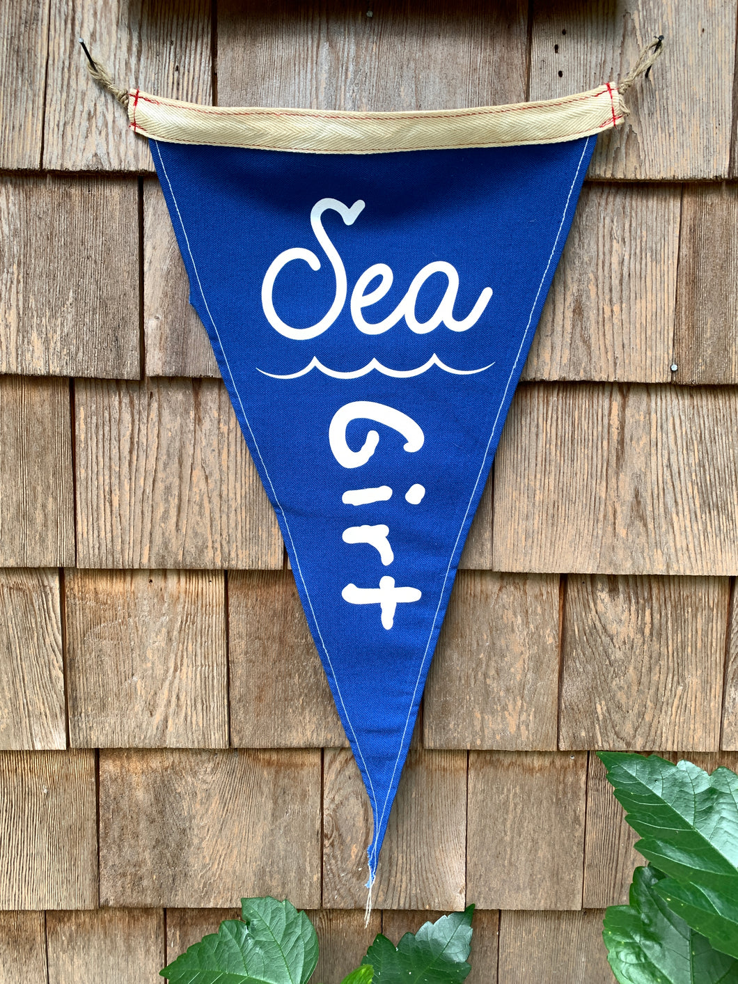 Sea girt, NJ - Surf Flag / pennant